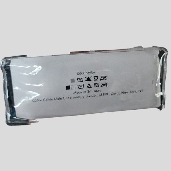 NIB CALVIN KLEIN "BLACK" Classic Fit Briefs XL NIB - Picture 2 of 3